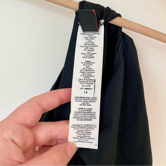 Miraclesuit Diamond Twist Front Slimming One Piece Swimsuit Black and White - Picture 6 of 6